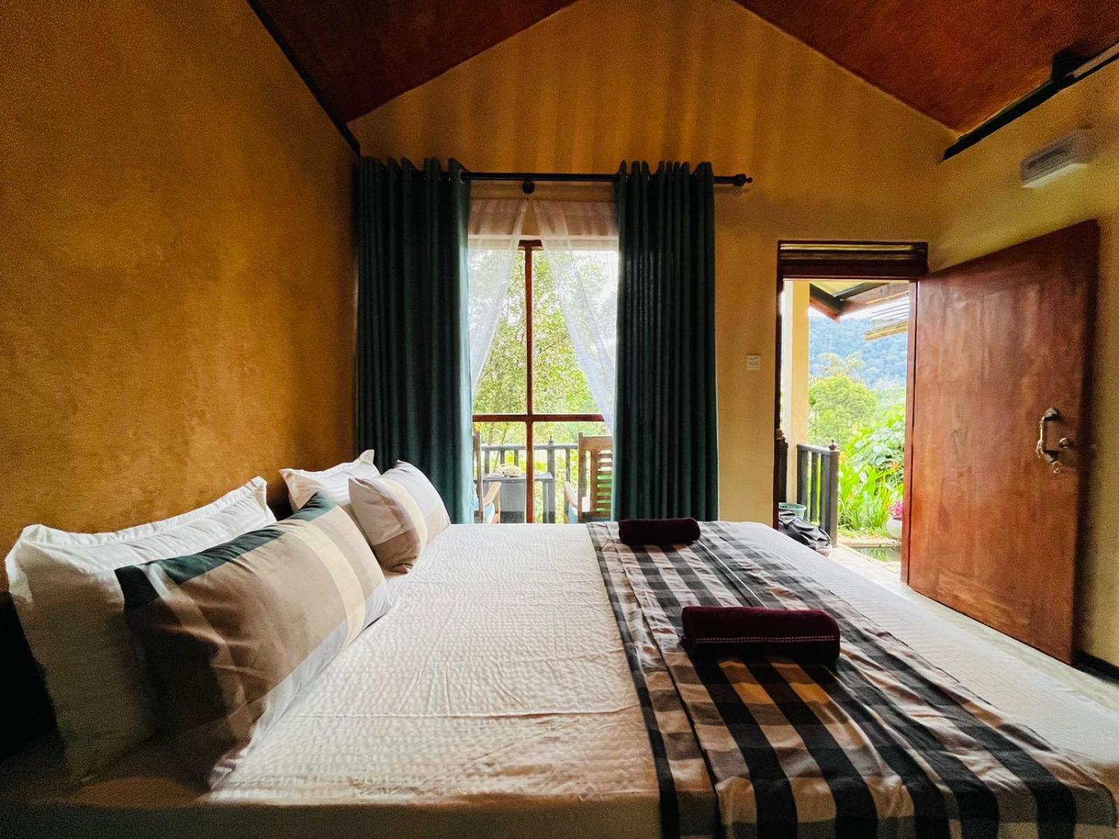 Rainforest Nature House Deniyaya Phòng bức ảnh